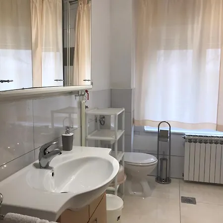 Retro Chic Magdalena Trogir