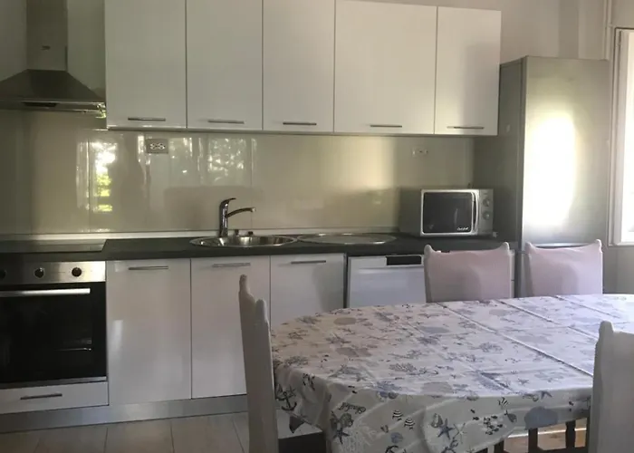 Retro Chic Magdalena *