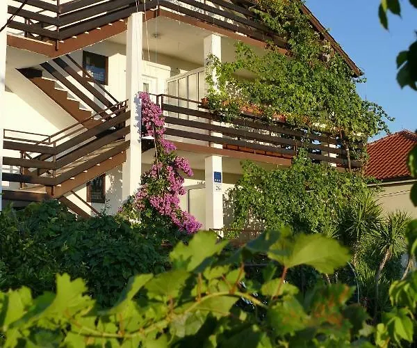 Retro Chic Magdalena Appartement Trogir